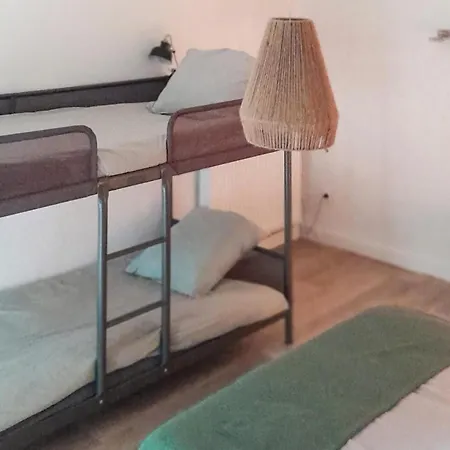 1 Bedroom Awesome In Tremblay Apartmán Les Portes du Coglais